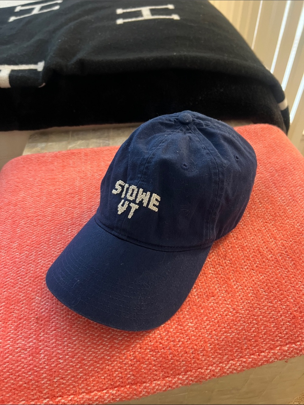 Navy 💙STOWE hat